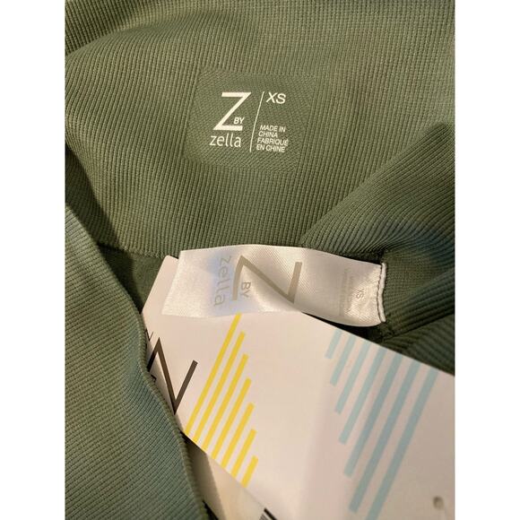 Z By Zella High Waist Seamless 7/8 Leggings XS/Extra Small Green Leopard NWT - Picture 4 of 7